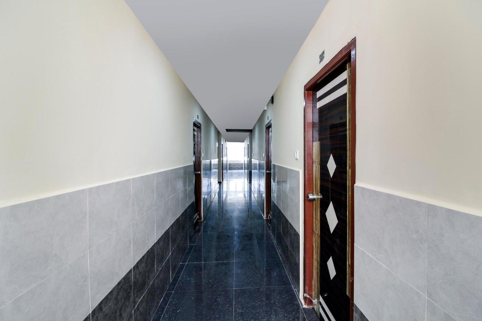 Super Hotel O New Cyber Grand Madhapur Kondapur  Exterior photo